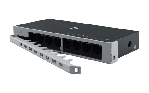 Netis ST108D 8-Port 10/100Mbps Fast Ethernet Switch